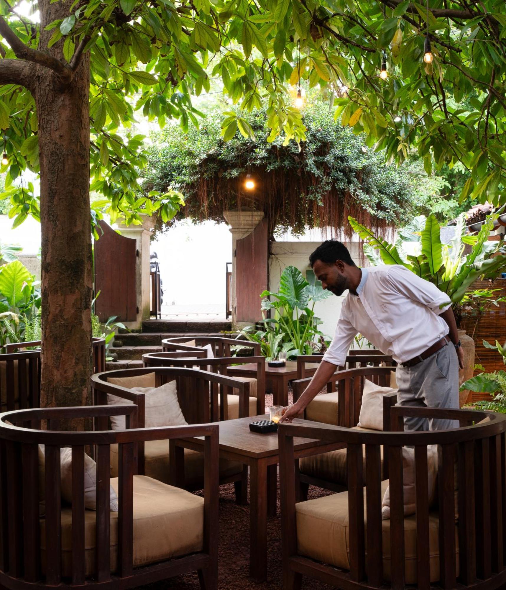 The Bungalow Galle Fort - Hotel - Restaurant - Cocktail Bar Dış mekan fotoğraf